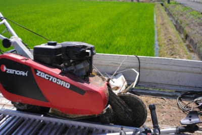 畦畔管理(あぜかんり)